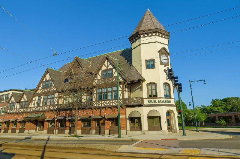 Brookline, MA
